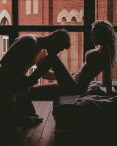 Еротиката също е ...